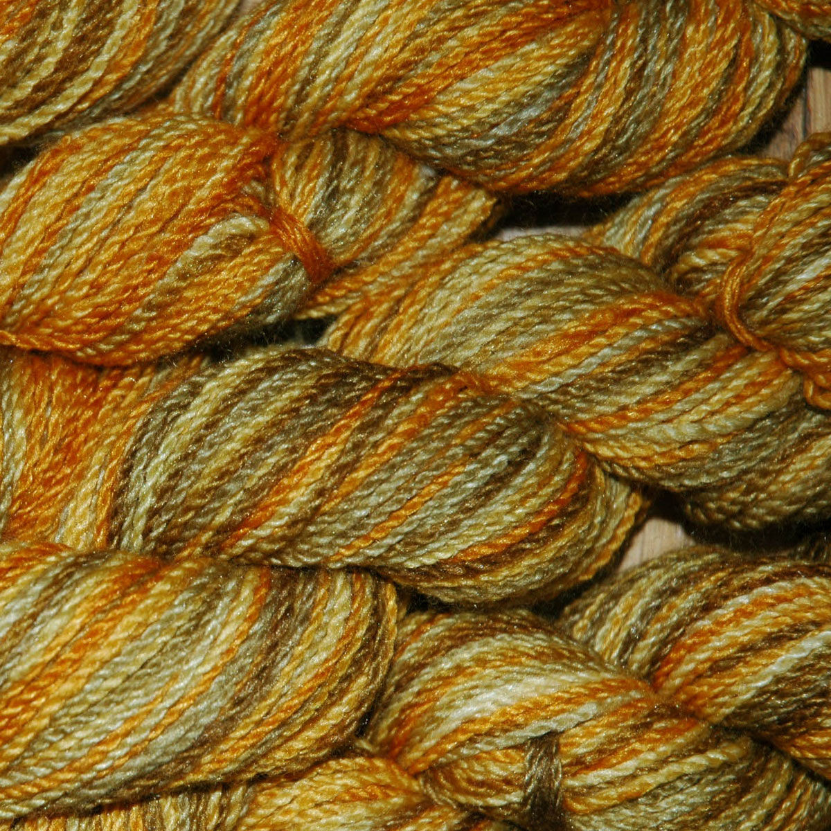 artisan 2 ply / golden fern